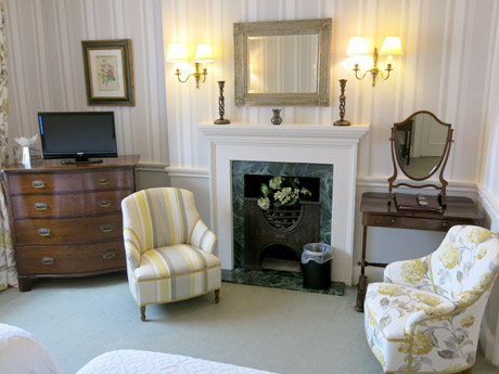Seating in Room 4